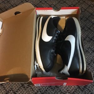 Nike Cortez - Black leather